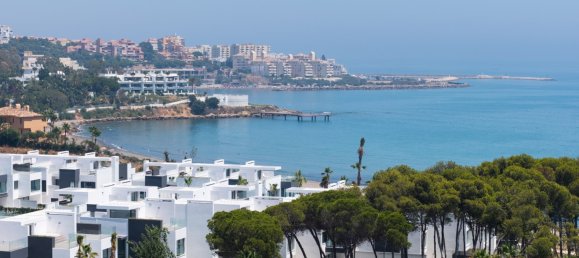 3 bedrooms Penthouse in Estepona, Spain No. 628 29