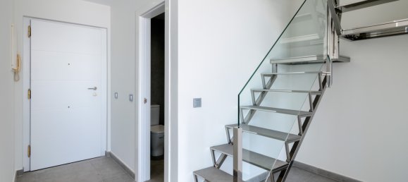 3 bedrooms Penthouse in Estepona, Spain No. 628 17