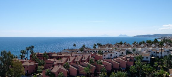 3 bedrooms Penthouse in Estepona, Spain No. 628 22