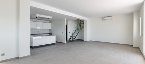 3 bedrooms Penthouse in Estepona, Spain No. 628 19