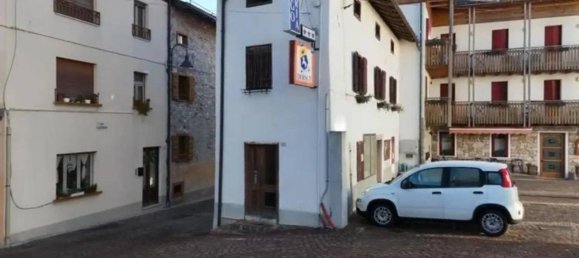 5-salle Villa à Pordenone, Italy No. 38525 2