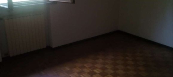 8 rooms Villa in Ravarino, Italy No. 103946 2