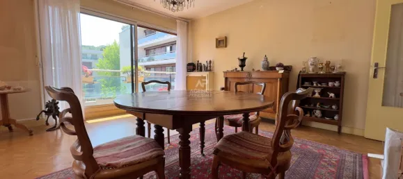 2 chambres Appartement à Sèvres, France No. 323505 3