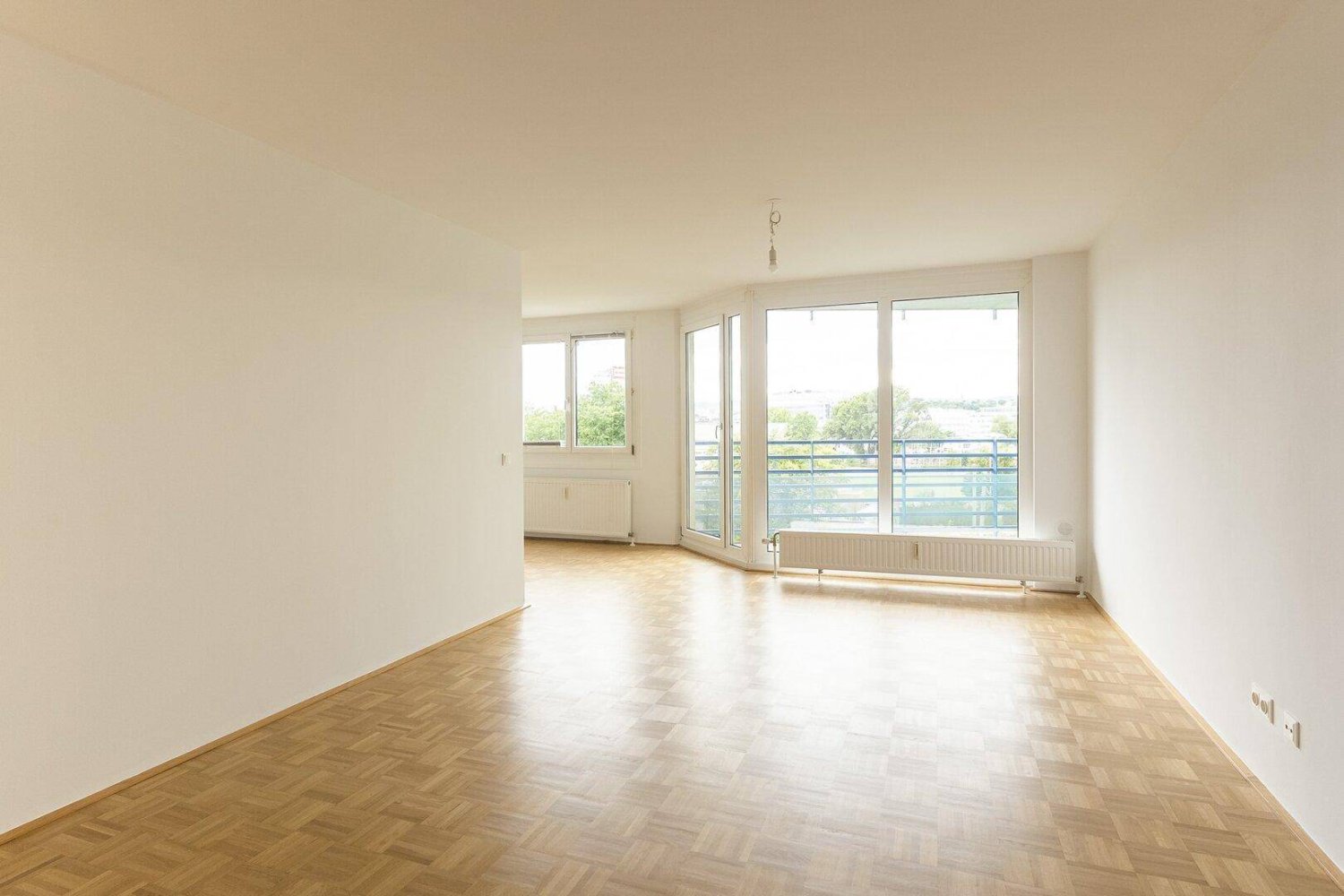 2-salle Appartement à Brigittenau, Austria No. 201431