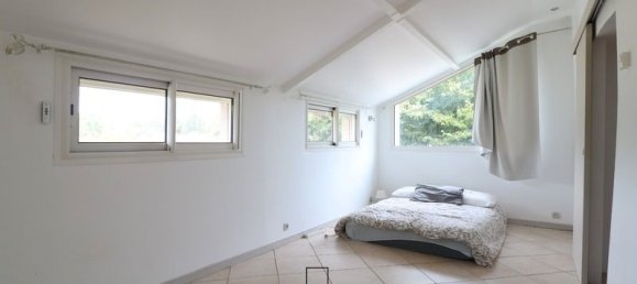 Дом с 3 спальнями в Лонге Жумель, Франция № 96515 12