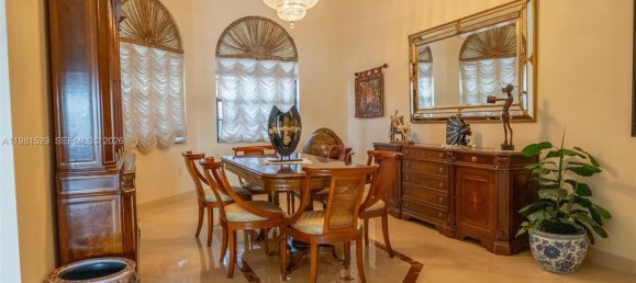 5 dormitorios villa en venta en Miami, Miami-Dade, Florida, USA № 615766 26