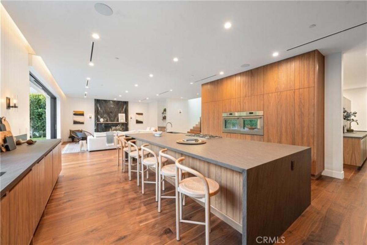 5 bedrooms House in Encino, USA No. 380665