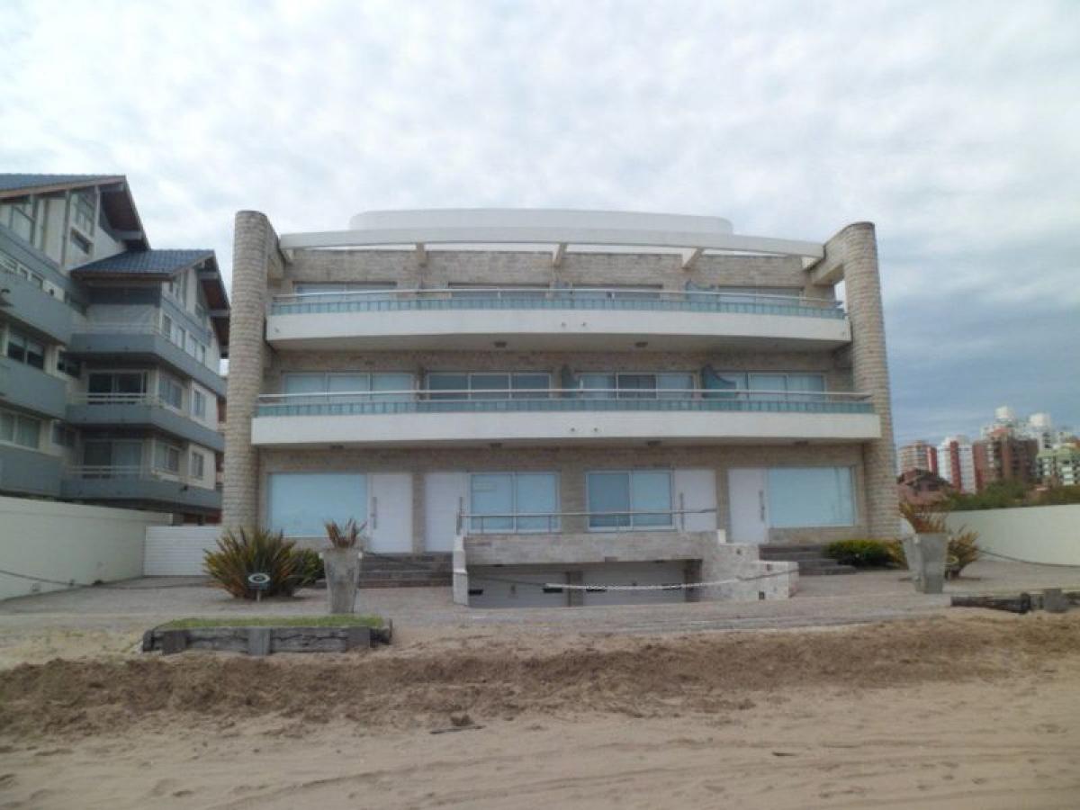 3 chambres Appartement à Mar del Plata, Argentina No. 67953