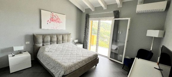 4 bedrooms House in La Spezia, Italy No. 331784 26