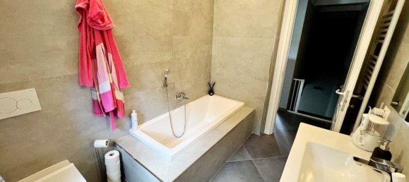 4 bedrooms House in La Spezia, Italy No. 331784 31