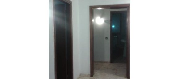 Дом с 4 комнатами в Кампи Бизенцио, Италия № 252569 4