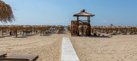 2 bedrooms Apartment in Sveti Vlas, Bulgaria No. 1104 3