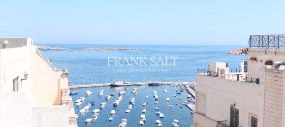 2 bedrooms Penthouse in Saint Paul's Bay, Malta No. 8737 2