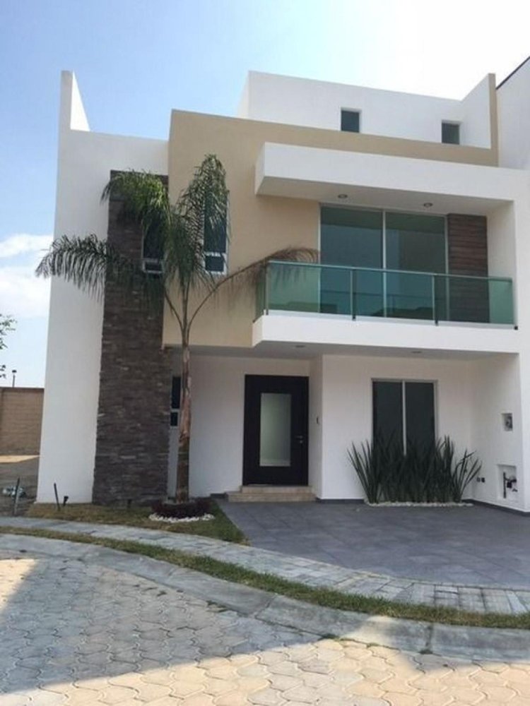 3 bedrooms House in Puebla, Mexico No. 157916