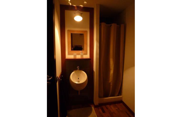 Estudio en Marino, Italy No. 254034