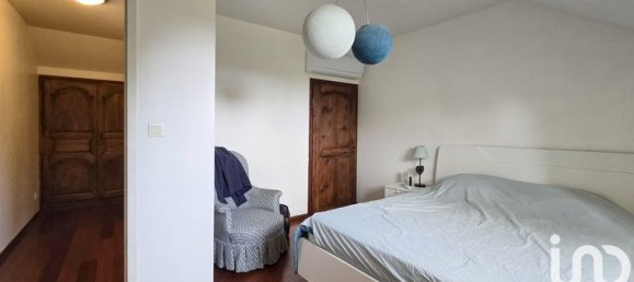 8 bedrooms House in Vernon, France No. 356586 10