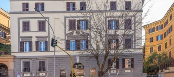 Propriété commerciale à Rome, Italy 24m² No. 220139 13