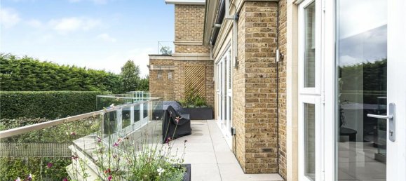 3 bedrooms Apartment in Hadley Wood, United Kingdom No. 6591 78