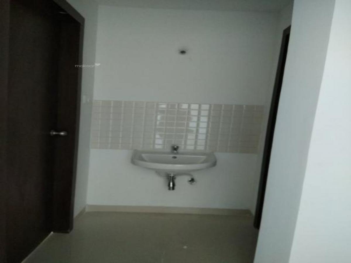 3 bedrooms House in Pune, India No. 46302