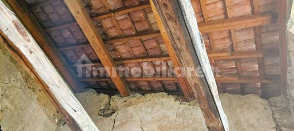 4 Schlafzimmer Haus in Montegrino Valtravaglia, Italy, Nr. 347558 8