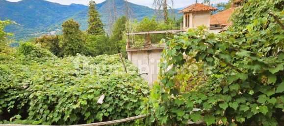 4 Schlafzimmer Haus in Montegrino Valtravaglia, Italy, Nr. 347558 11