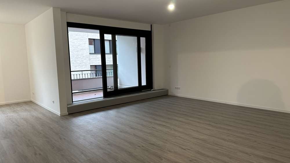 Apartamento T2 em Cologne, Germany N.º 208693