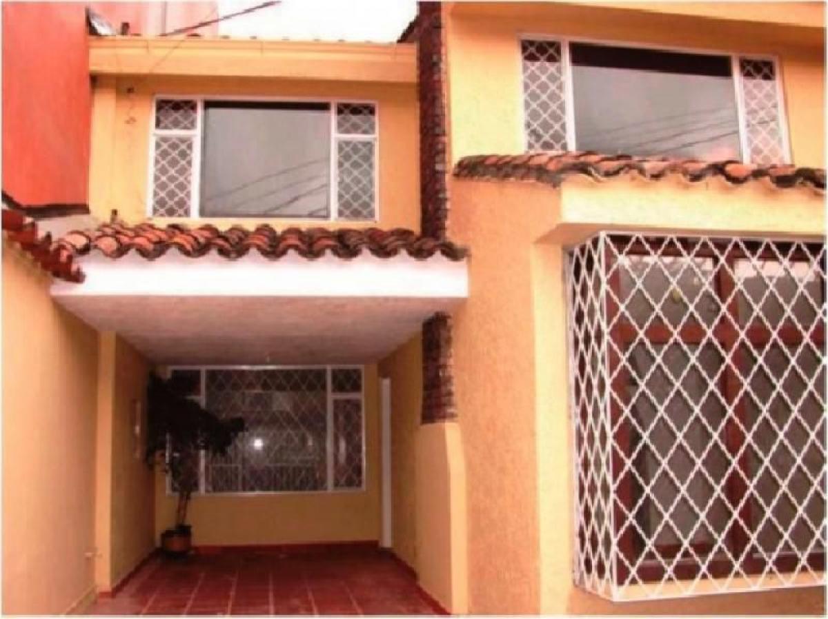 Дом с 4 спальнями в Богота, Колумбия № 14142