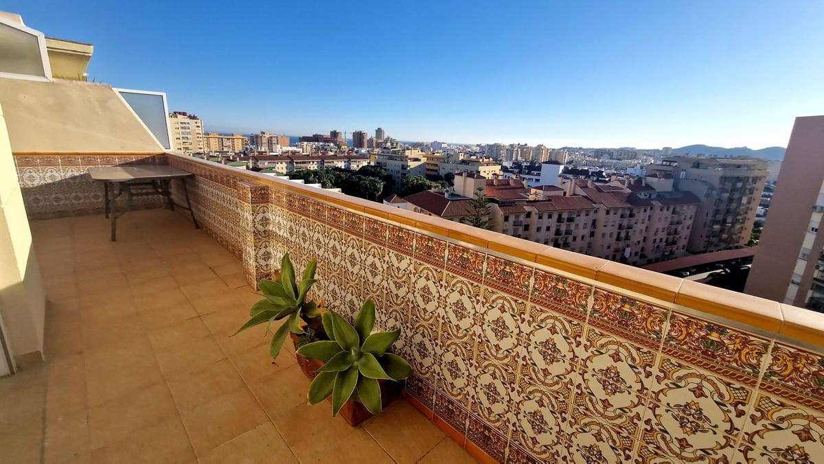 4 bedrooms Penthouse in Fuengirola, Spain No. 124690