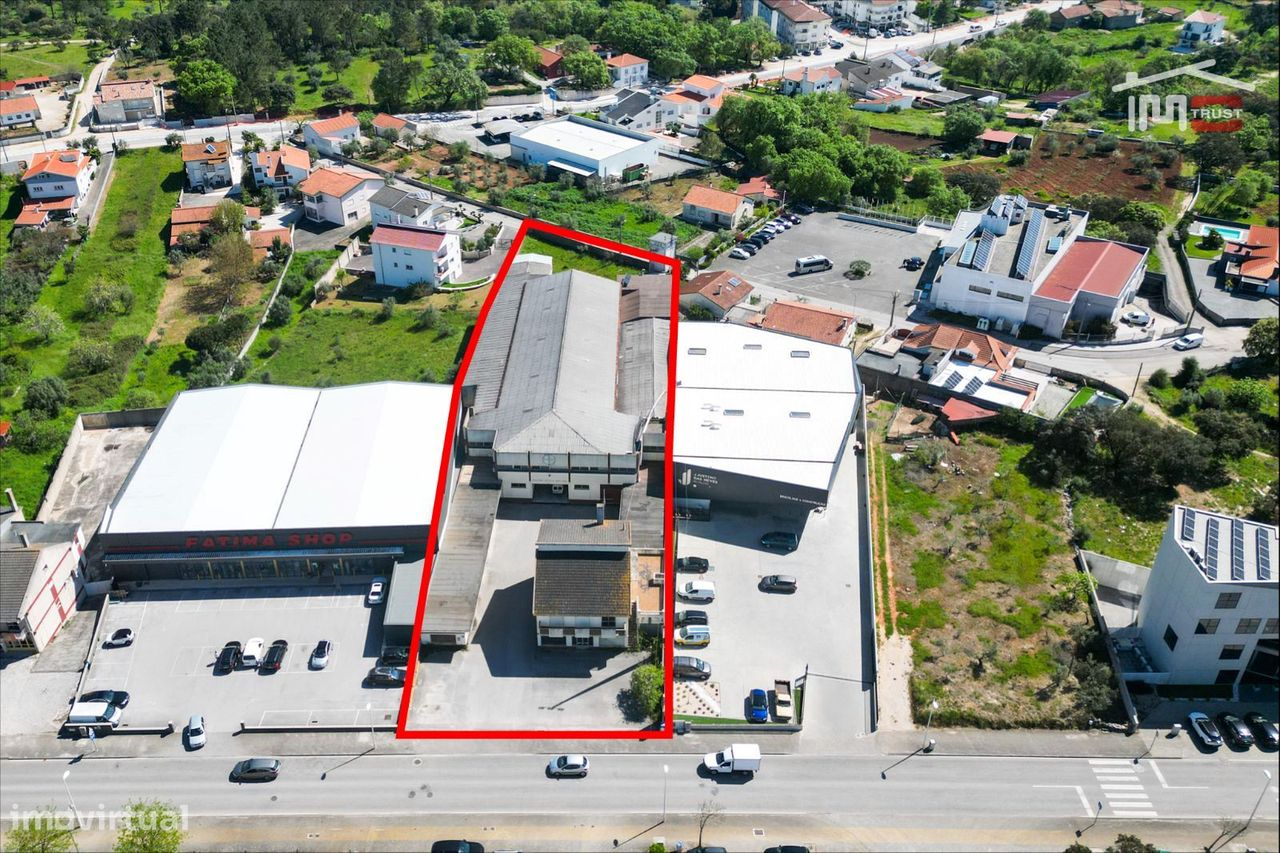 3690m² Warehouse in Fatima, Portugal No. 262605