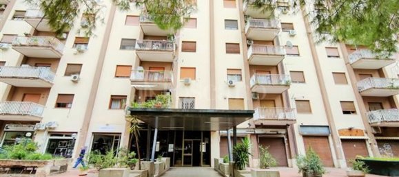 7غرفة شقة في Palermo, Italy رقم 52236 6