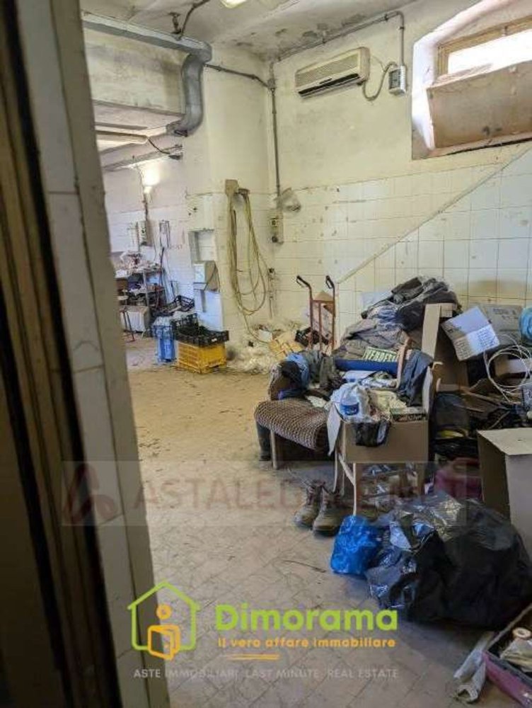 Gewerbliche Immobilie in Lastra a Signa, Italy 430m², Nr. 340792