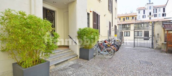 2 bedrooms Apartment in Milan, Italy No. 337386 25
