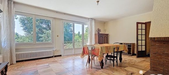 Casa de 3 dormitorios en Yonne, France No. 307761 2