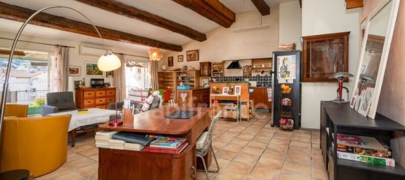 Apartamento de 2 dormitorios en Sete, France No. 299366 2