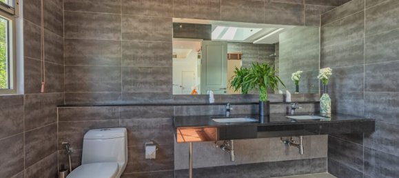 5 bedrooms Villa in Bang Tao, Thailand No. 6049 23