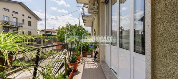 Apartamento de 3 divisões em Azzano San Paolo, Italy N.º 303545 21