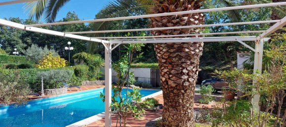 7 rooms Villa in Rende, Italy No. 118369 9