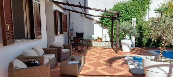 7 rooms Villa in Rende, Italy No. 118369 12