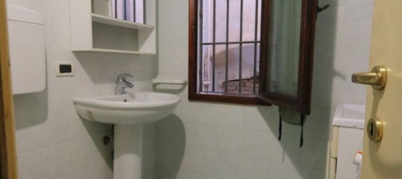 4 rooms Apartment in Calci, Italy No. 277883 12