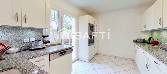 4 Schlafzimmer Villa in Pange, France, Nr. 236054 2