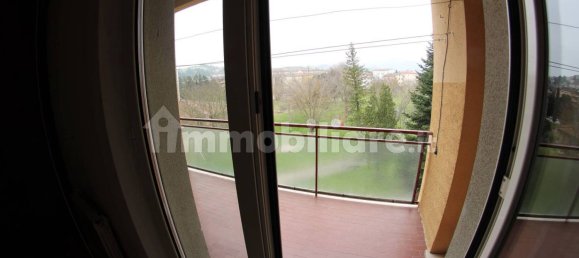 Apartamento de 3 dormitorios en Fabriano, Italy No. 170560 13