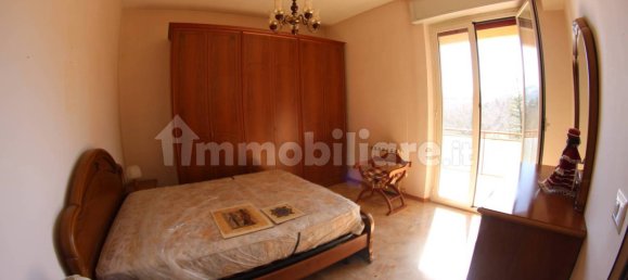Apartamento de 3 dormitorios en Fabriano, Italy No. 170560 36