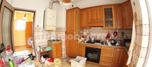 Apartamento de 3 dormitorios en Fabriano, Italy No. 170560 8