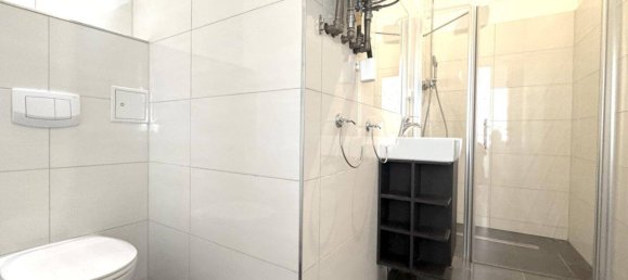 Квартира с 2 комнатами в Альзергрунд, Австрия № 131215 8