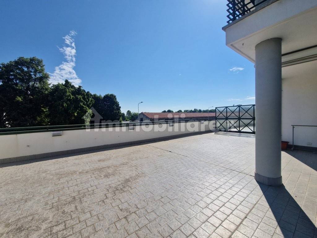 2 Schlafzimmer Wohnung in Cuneo, Italy, Nr. 394620