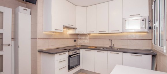 2 bedrooms Apartment in Sant Lluis, Spain No. 5195 4