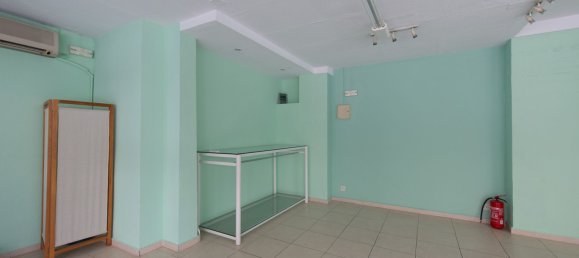 Коммерческая недвижимость 80м² в Бенидорм, Испания № 184352 10