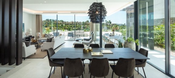 4 Schlafzimmer Villa in Marbella Golden Mile, Spain, Nr. 3332 7