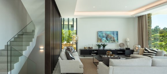 4 Schlafzimmer Villa in Marbella Golden Mile, Spain, Nr. 3332 10