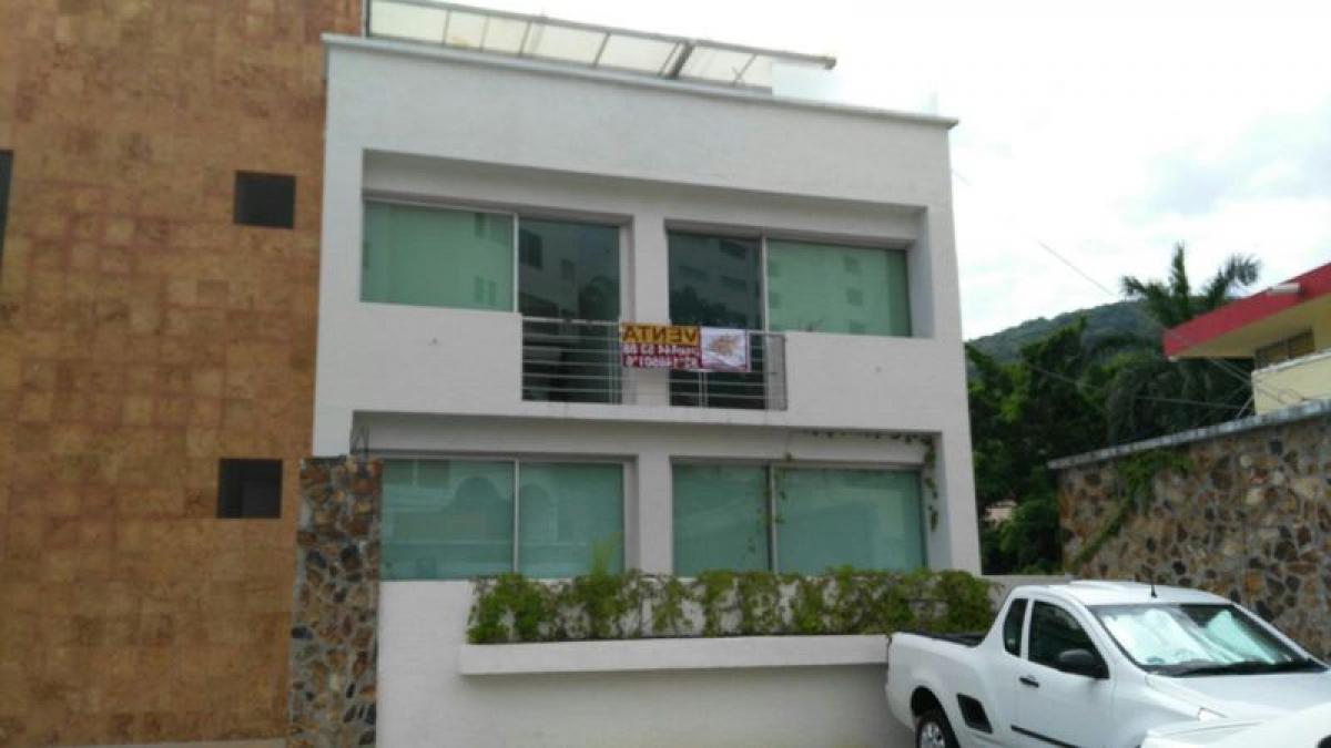 Apartamento de 3 dormitorios en Guerrero, Mexico No. 187061